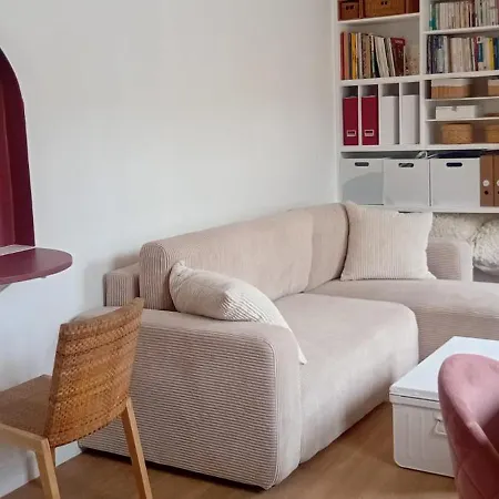 Loft 40 M2 - Metro 1 Min-centre 15 Min *